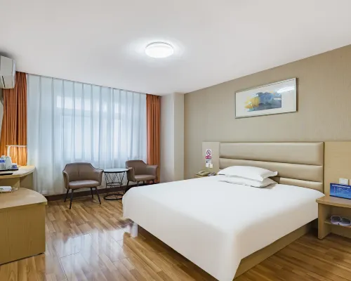 Home Inn Huaxuan Collection Hotel (Beijing Daxing Huangcun Joy City Branch) Hotels near Daxing