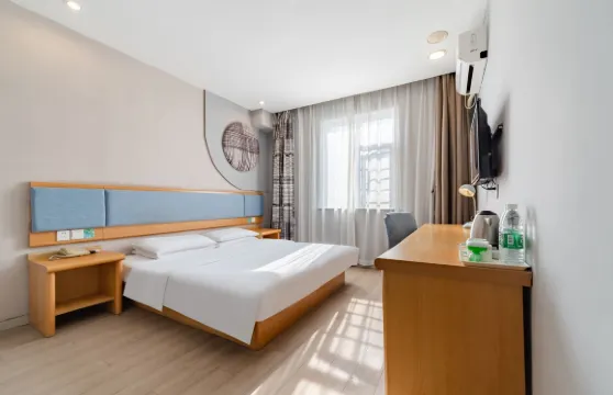 軒雅酒店（九江火車站第三中學店）