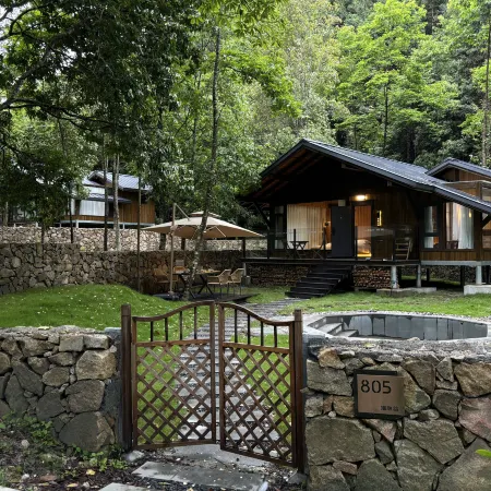 Zhiqing Xiaozhai Homestay