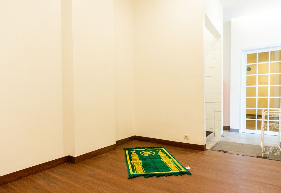 보보파드 공항 CBC 외관