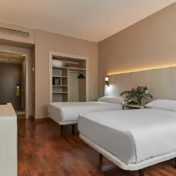 B&B HOTEL Zaragoza Royal Hoteles cerca de Gran Vía
