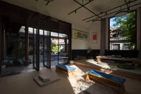 Leliving Butterfly Resort Lijiang