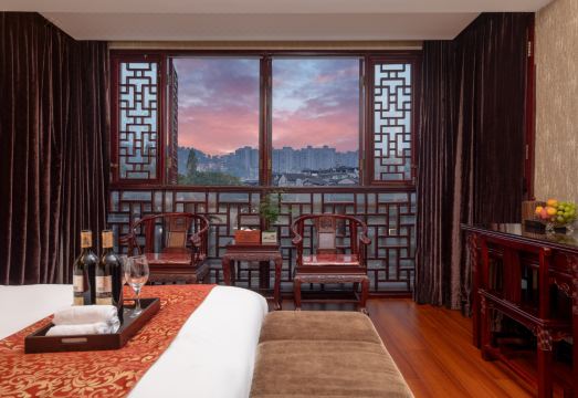 피닉스 시티 부티크 호텔 펑황 야경 전망