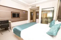 Enping Jindao Business Hotel