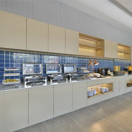 Jinjiang Hotel (Xinxiang Yanjin West Street Triangle Park)