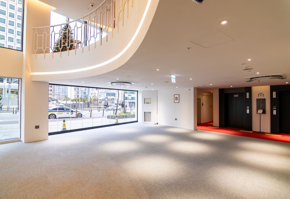 2. 홈즈레드 명동..