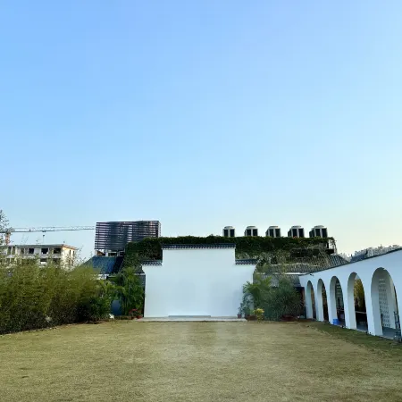 Yulin Dream Garden Courtyard Hotel