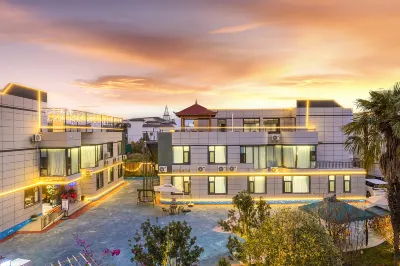 Dianchi Yijing Homestay (Kunming Dianchi Haigengda Branch) Hotel in zona Yangjia Courtyard