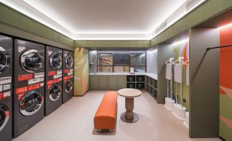 Orange Hotel (Nanchang Tengwang Pavilion Wanshou Palace Branch)