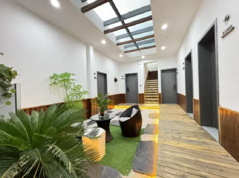 Terracotta Army Theme Apartment โรงแรมใกล้หลุมที่สองของ Terracotta