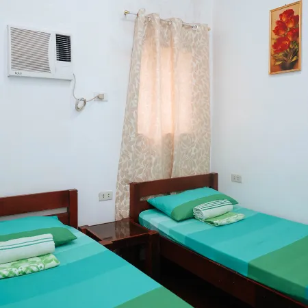 C Star Travellers Inn
