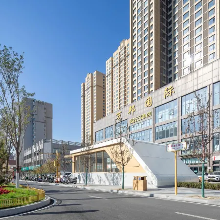 Yiyun Hotel (Taiyuan Station West Square Subway Station Liu Xiang) Отели рядом с достопримечательностью «Конфуцианский храм»
