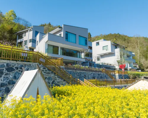 Ruo Yin•Natural Oxygen Bar Home Stay Hotels in Jixi