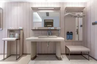 HanTing Hotel (Wenzhou Yueqing Yandang Mountain) Hotels near Lingfeng Scenic Area