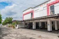 Hotel O Ilir Barar I Near Rumah Sakit Islam Siti Khadijah Formerly Maleo Hotel Hotel a Lorok Pakjo