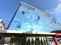 MEGA Hotel - Mountain view