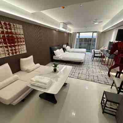 Luxury Penthouse hotel near City of Dreams Solaire Okada NAIA MOA- 1811 Rooms
