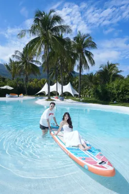 Blue Bird·Infinity Pool Designer Ocean Villa (Riyuewan Store)Wanning Hotéis em Riyue Bay