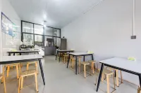 Bonahuishe Chain Hotel (Lufeng South Railway Station Jinshan Ancient Town Branch)
