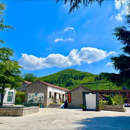 Hongqi Canal Research and Growth Camp Shanshui Residence