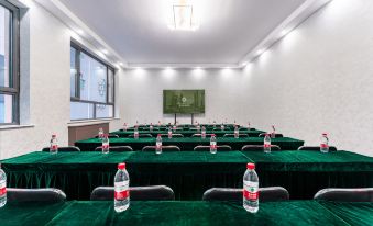 Kurenqi Temperature Begonia Hotel