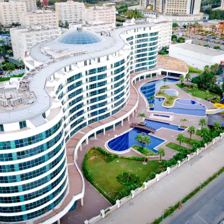 Sirius Town Residence and Spa