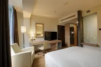 DoubleTree by Hilton Milan Hotellit kohteessa 
