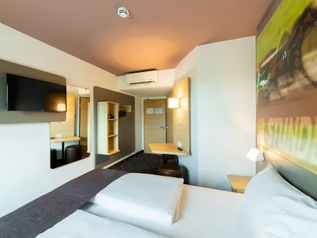 B&B HOTEL Mönchengladbach Отели в г. Менхенгладбах