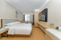 VX Hotel - balcony