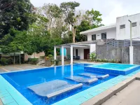 T House Tagaytay - Family