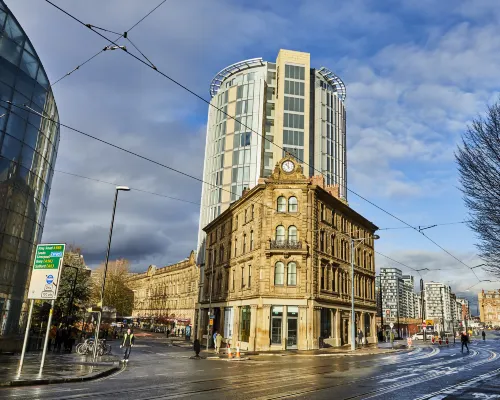 Hotel Indigo MANCHESTER - VICTORIA STATION by IHG โรงแรมใกล้ห้องสมุดเชแธมส์