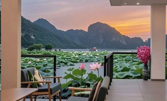 Puzhe Black Qiyu Lake View Homestay (Lover Bridge Shop)