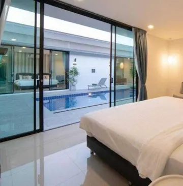 วิลล่าสระว่ายน้ำส่วนตัว 4 ห้อง