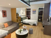 Anlan Yingyue Design Apartment (Tianyi Square Town God's Temple Subway Station)