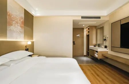 Mika City Hotel (Xuancheng Jingde High-speed Railway Station)