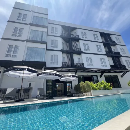 HOTEL WHITT HUA HIN Отели рядом с достопримечательностью «Статуя Будды»
