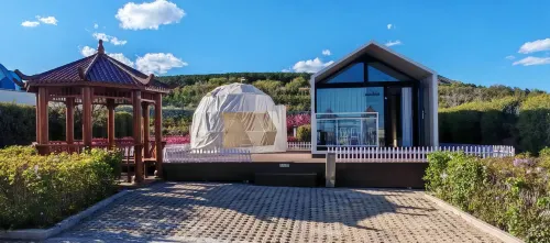 Liangcheng Yujia RV Camp Hoteles en Liangcheng