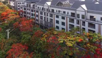 Ruili Bai'an Riverview Hotel (Delong International Jewelry City Branch)