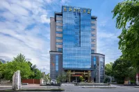 Lugui International Hotel Hotel in zona Hongkou Nature Reserve