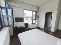Zichang Zhangjia Quadrangle Inn