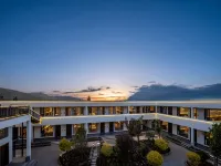 Xinyuan Residence There B&B