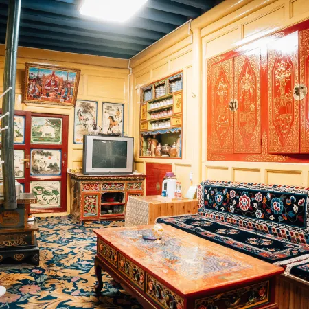 Cunju Homestay Hotels in Xiahe