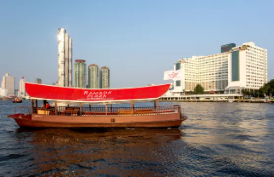 曼谷湄南河畔華美達廣場酒店