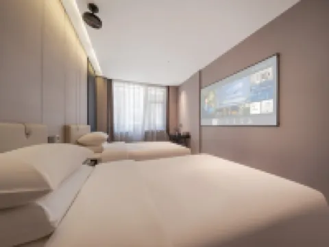 Dongyang Yaji Hotel (Baolong Plaza)