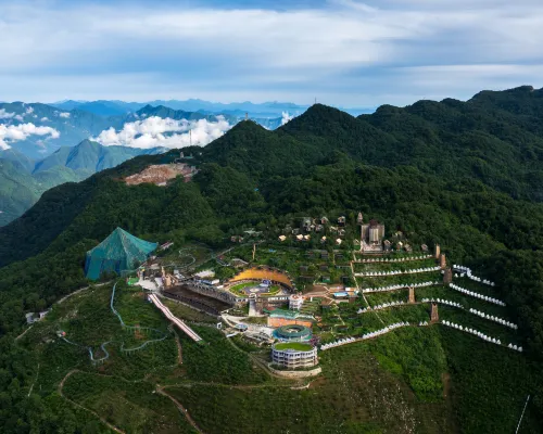 Longyin Cangshanxiao Hotel (Jiuhuang Mountain Rear Scenic Area) Hotels in Beichuan