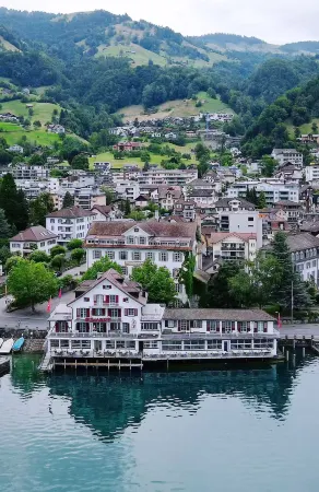 Seehotel Schwert Отели рядом с достопримечательностью «cereneo AG»