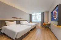 Jinjiang Inn (Fuping Millennium Dragon Furniture City Branch) Hotels near Xiangyang Fruit Shop (Xinglin Burned Injury Special Hospital East)