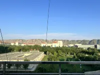 Yuzhong Keke Hotel - Parkering