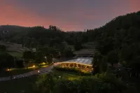 Shenqiuli Hidden World Resort Villa (Wulong Xiannvshan Branch) Hoteles en 
