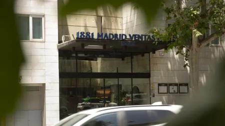 1881 Madrid Ventas Hotel